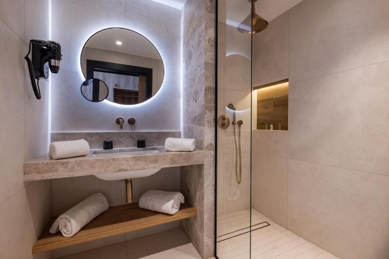 Golden Tulip Lyon Ouest Techlid Hotel & Spa Limonest Rum bild
