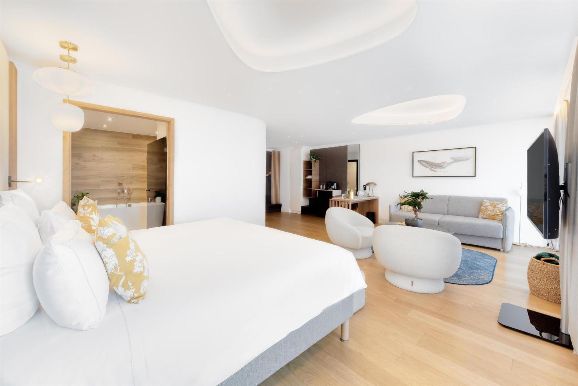 Golden Tulip Lyon Ouest Techlid Hotel & Spa Limonest Exteriör bild